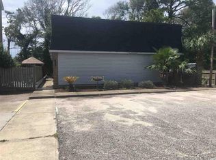 409 28th Ave S, North Myrtle Beach, SC 29582