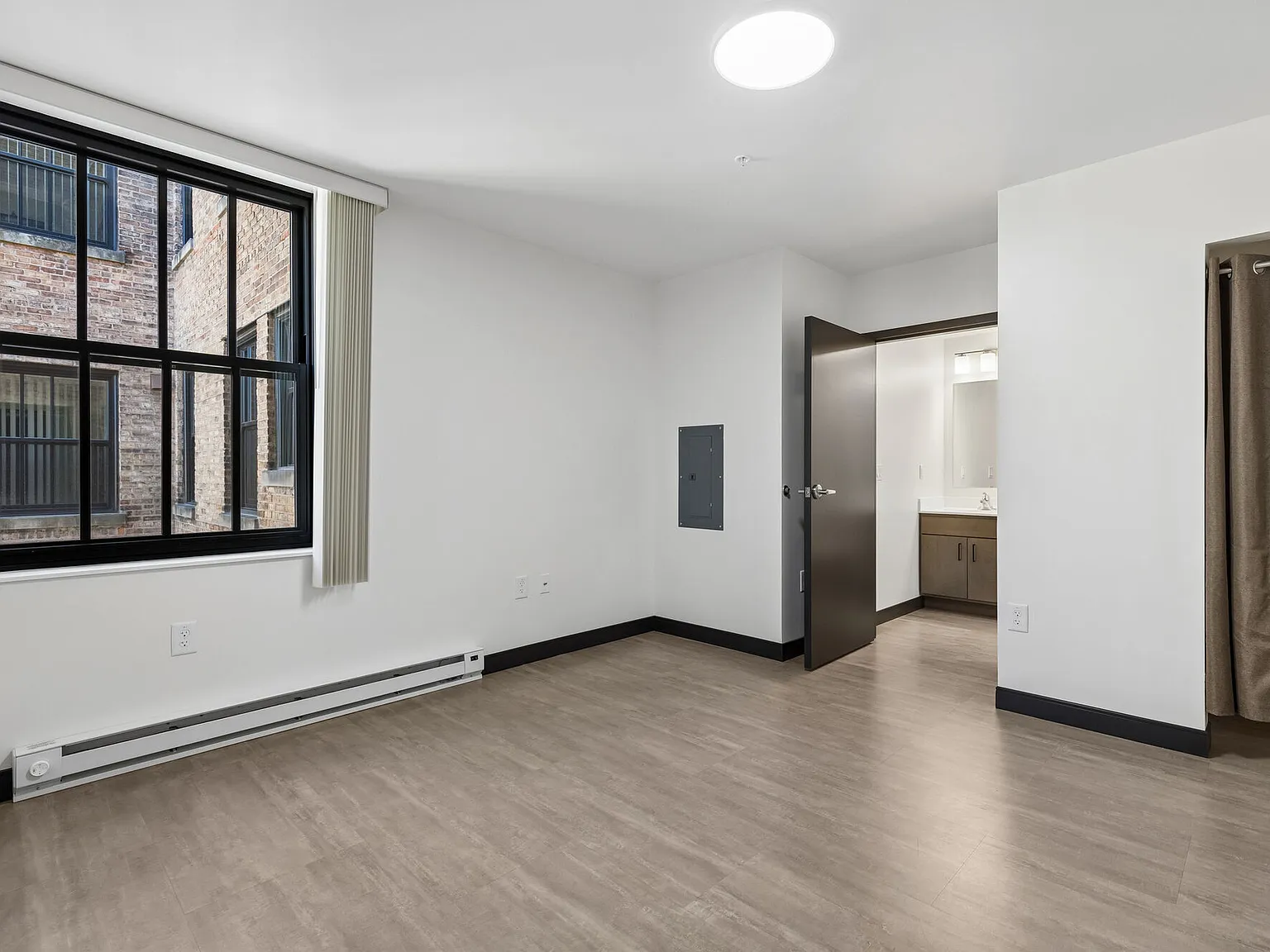 Lafayette Apartments LLC — Photo 4