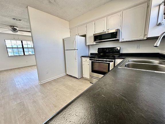 5th image of 2612 Florence Mattison Dr Unit B