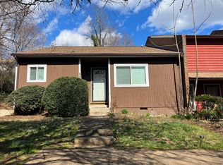 980 Sutton Ct, Charlottesville, VA 22901