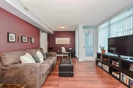 2nd image of 15 Brunel Ct #312