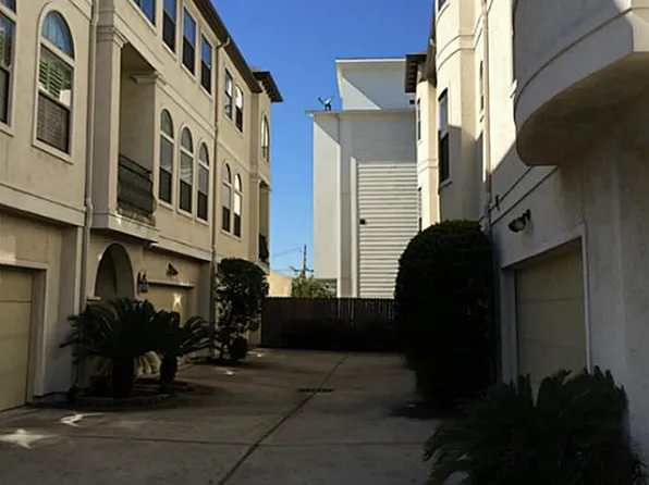 2408 La Branch St, Houston, TX 77004