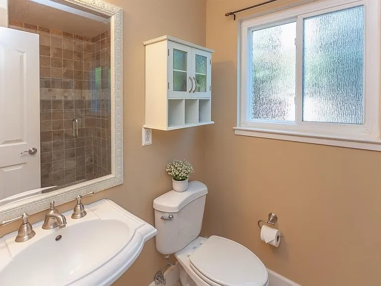 6677 Mount Forest Dr — Photo 13