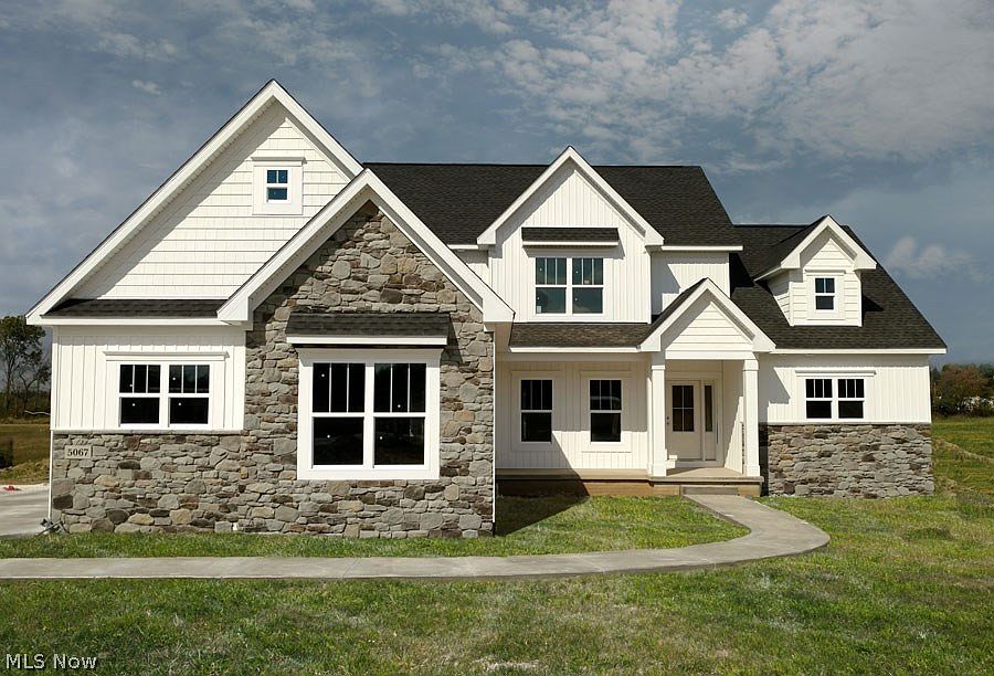 1st image of 5067-S/L Maplewood Farms Dr #2