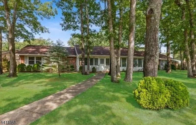 115A Buckingham Dr #A photo 1