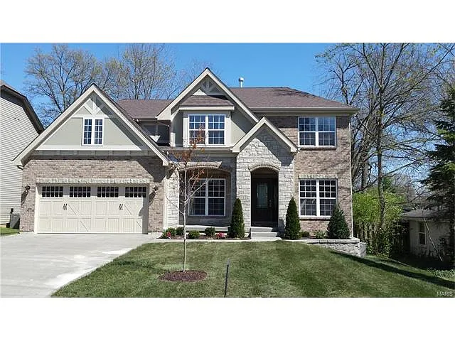 722 Harvest Ln photo 1