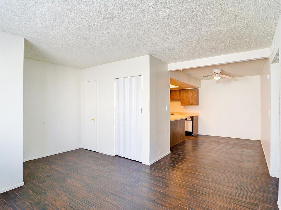 1st image of 6200 Camino De Rosa Dr #1