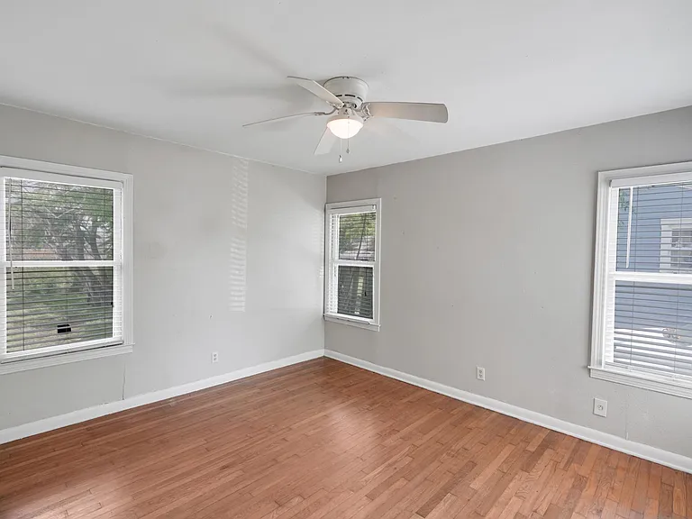 1050 Ponder St — Photo 18