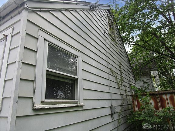 5th image of 151 N Quentin Ave