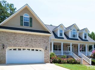 105 Majestic Oak Dr, Garner, NC 27529