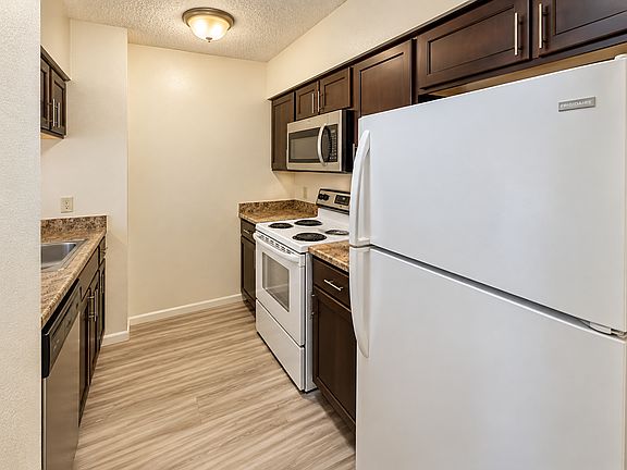 4th image of 12484 Abrams Rd APT 2325
