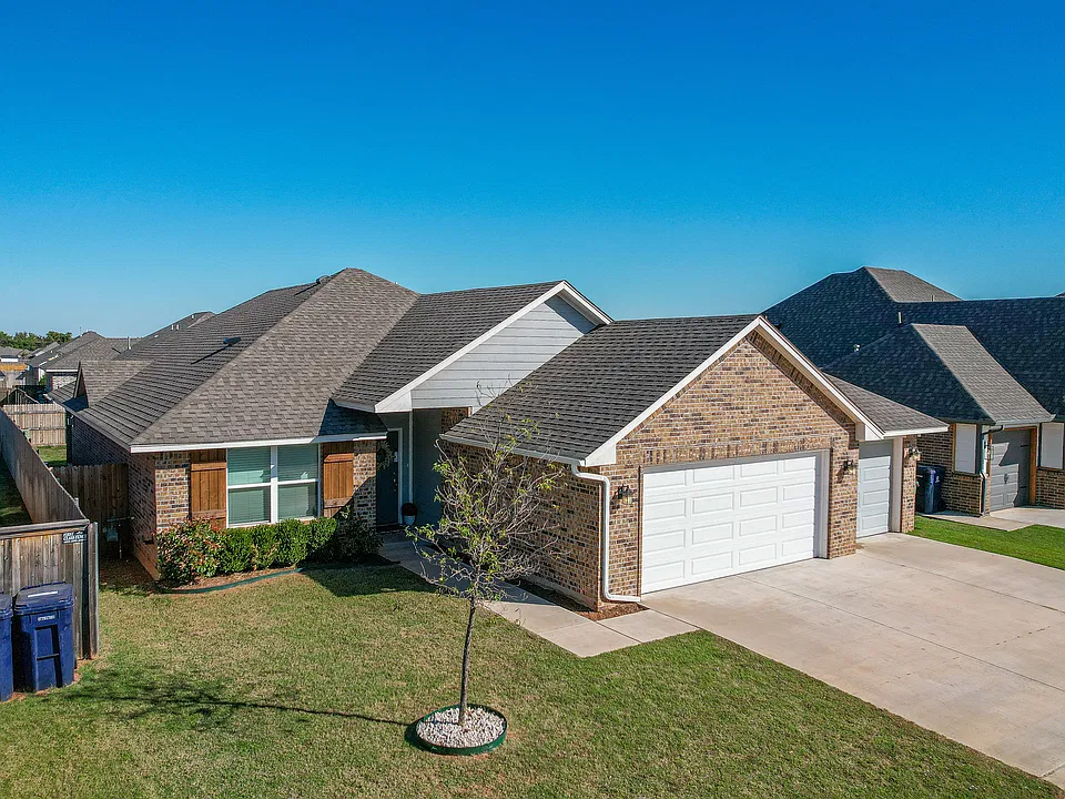 3508 Shutter Ridge Dr