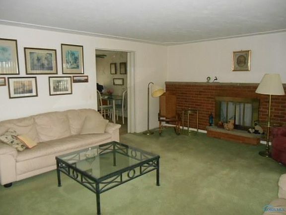 4th image of 201 Catalina Dr