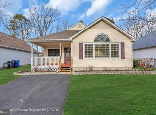 2342 Mount Hood Ln, Toms River, NJ