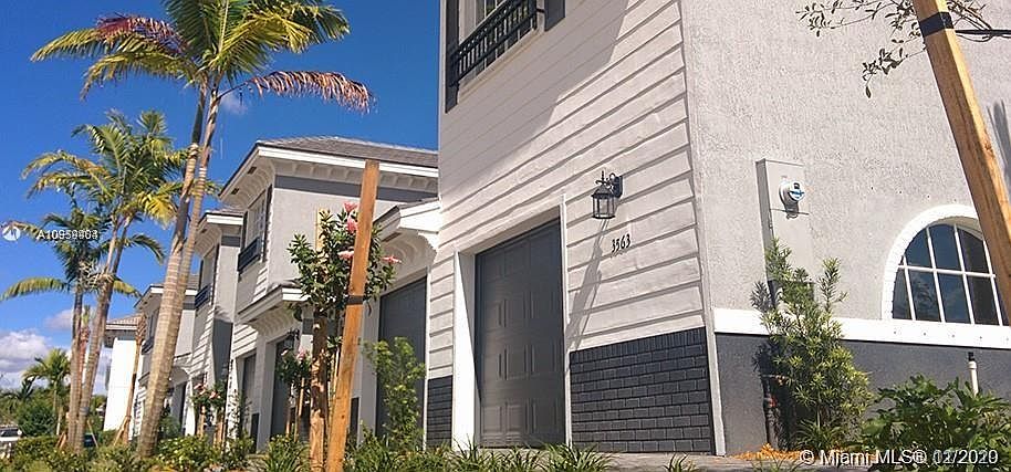 1st image of 3573 NW 13th St