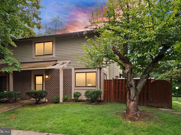 10679 Spring Oak Ct, Burke, VA 22015