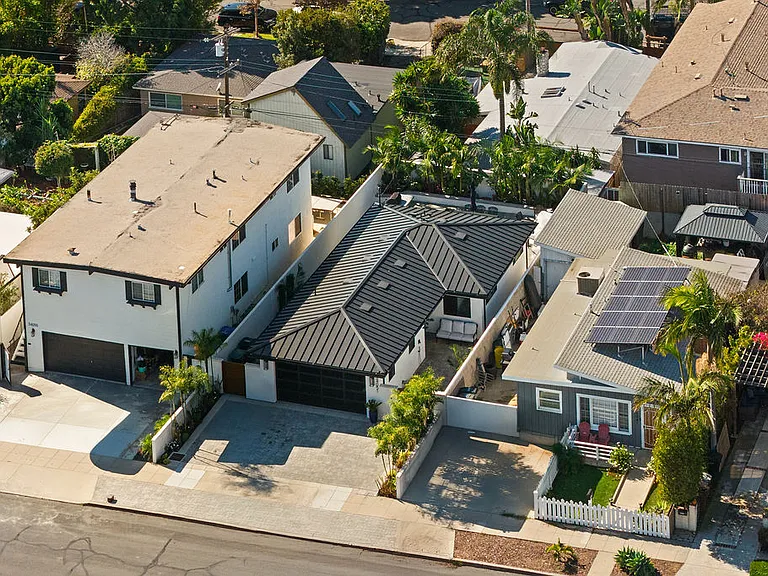 34051 Alcazar Dr — Photo 18