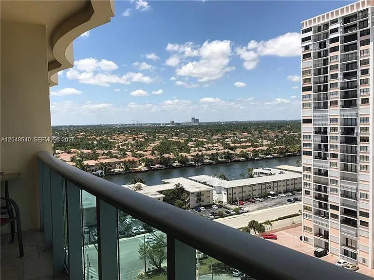 2501 S Ocean Dr #Penthouse 05 — Photo 30