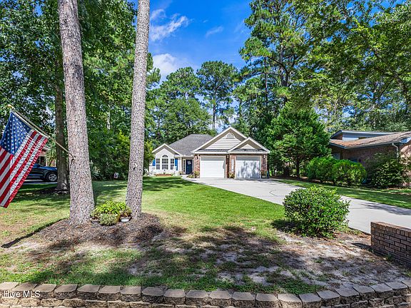 3rd image of 33 Calabash Drive