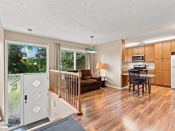 5th image of 14231 Sunview Dr
