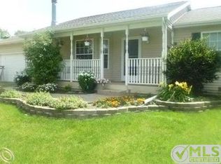 3250 Hogback Rd, Fowlerville, MI 48836