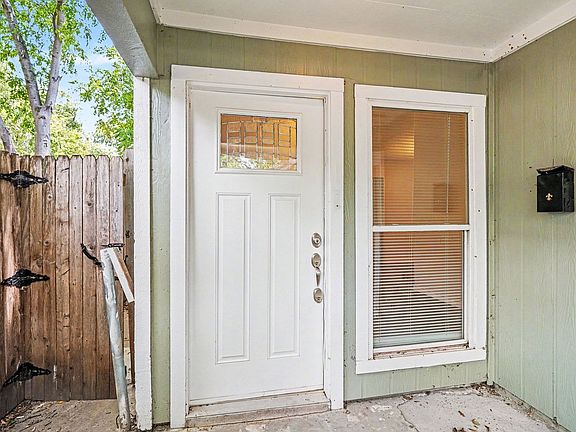 3rd image of 1811 Lipscomb St