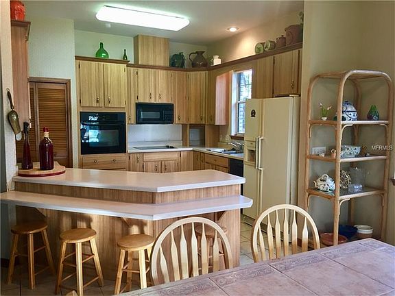5th image of 2455 E Lake Dr