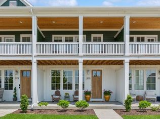 929 Harbor Dr E #27, Saint Joseph, MI 49085