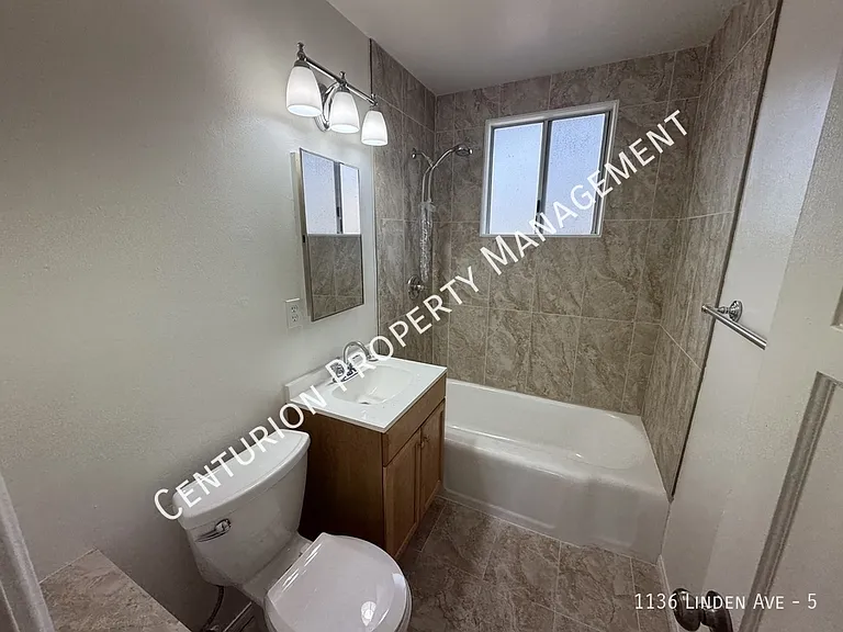 1136 Linden Ave #5 — Photo 7