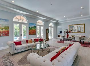11 W Sea Colony Dr, Indian River Shores, FL 32963