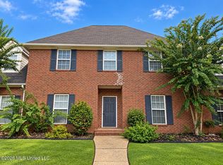 6 Foxcroft Ct, Madison, MS 39110
