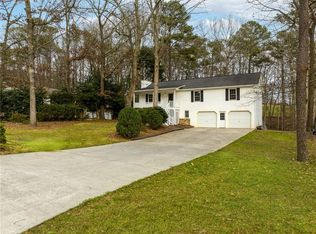 4230 Hickory Point Dr, Canton, GA 30115