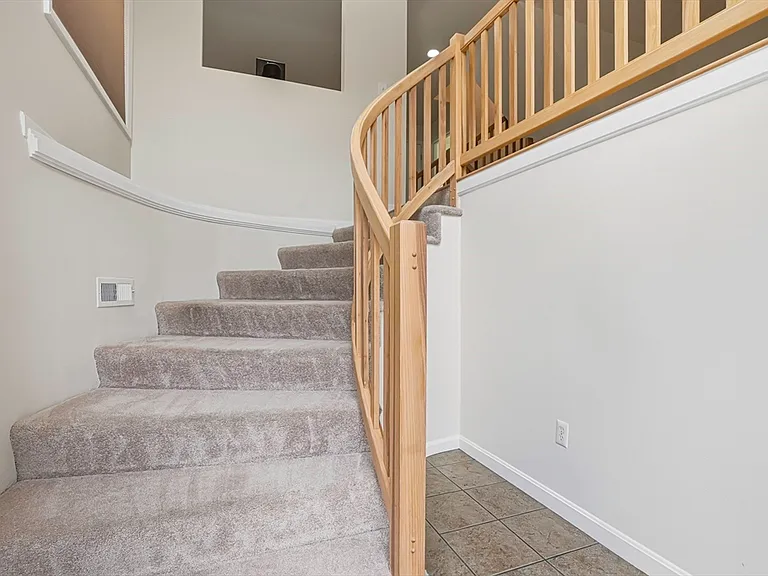 153 America Blvd #153 — Photo 4