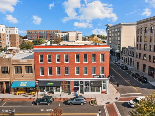 304 N Front St APT J, Wilmington, NC 28401