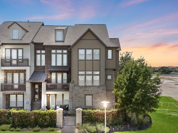 9679 Towne Lake Pkwy