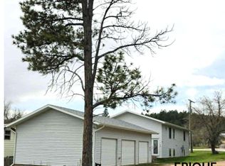 321 N West St, Sundance, WY 82729