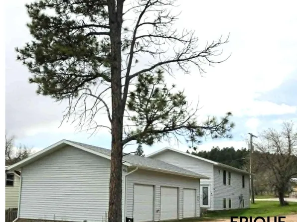 321 N West St, Sundance, WY 82729