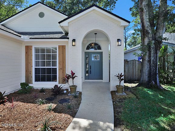 5th image of 1697 LINKSIDE Court N