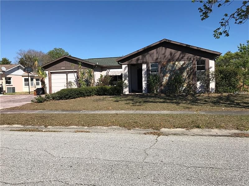1st image of 12814 Buckhorn Dr