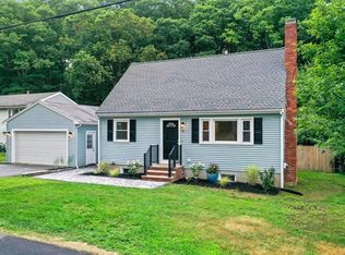 21 Woodside Rd, Billerica, MA 01821