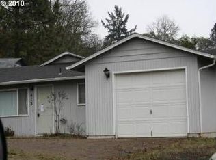 413 Galaxy Dr, Winston, OR 97496
