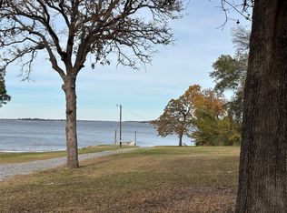105 Still Harbor Cir, Tool, TX 75143