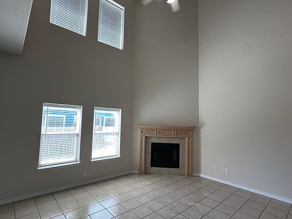 2nd image of 15505 Palmira Ave