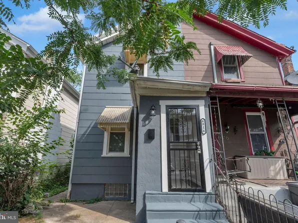 6814 Vandike St, Philadelphia, PA 19135