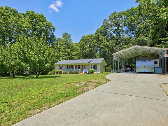 3rd image of 206 Cox Ridge Ct