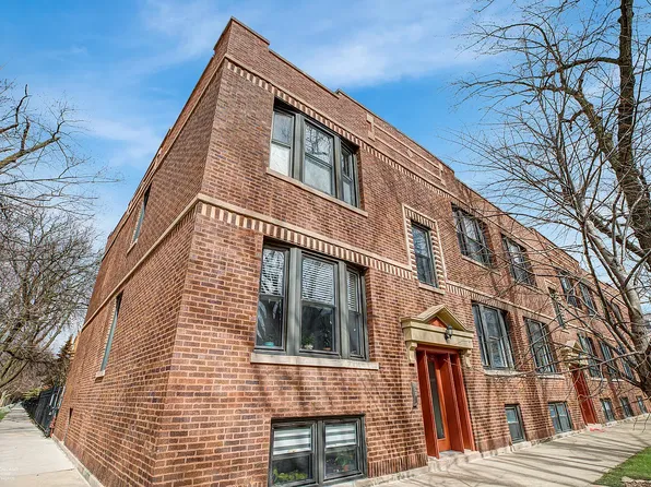 2922 W Berteau Ave #1, Chicago, IL 60618
