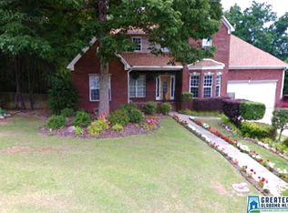 106 S Gate Rd, Rainbow City, AL 35906