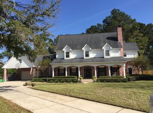 4606 Breezy Point Dr, Kingwood, TX 77345