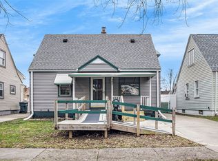 2068 Champaign Rd, Lincoln Park, MI 48146