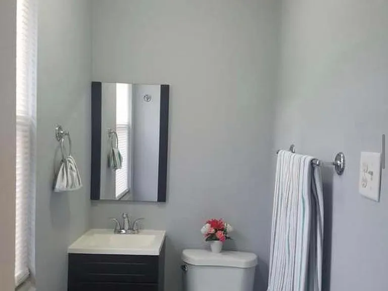 1114 Birch St — Photo 15